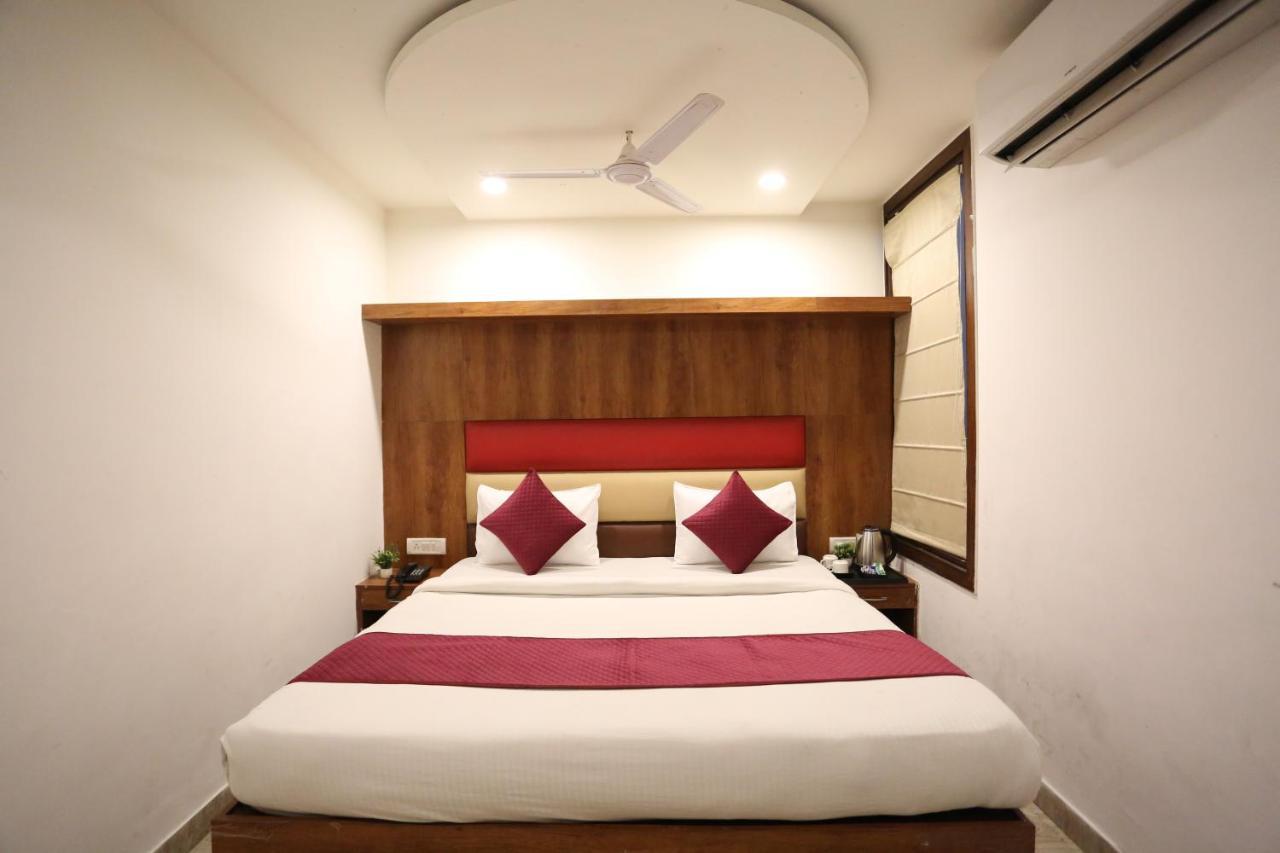ניו דלהי Hotel Sm Suits Near Delhi Airport-Unit By Grand Urban Luxury מראה חיצוני תמונה