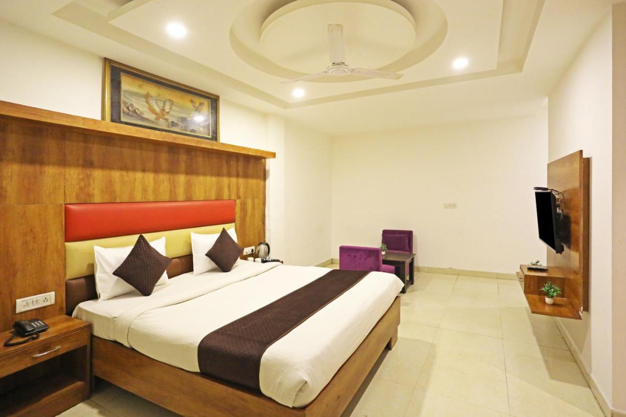 ניו דלהי Hotel Sm Suits Near Delhi Airport-Unit By Grand Urban Luxury מראה חיצוני תמונה