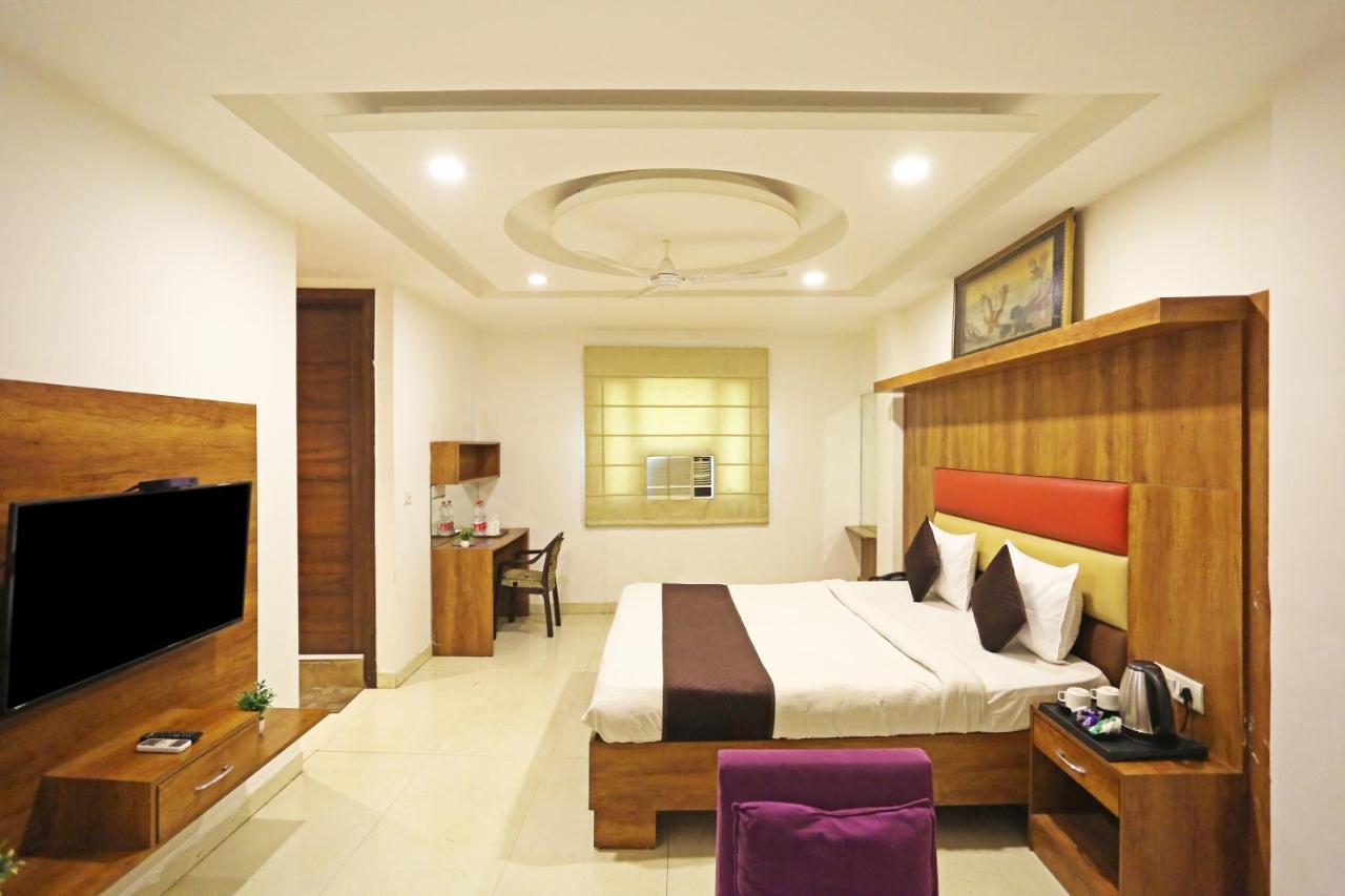 ניו דלהי Hotel Sm Suits Near Delhi Airport-Unit By Grand Urban Luxury מראה חיצוני תמונה