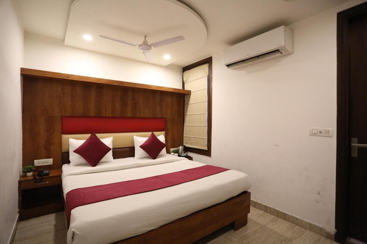 ניו דלהי Hotel Sm Suits Near Delhi Airport-Unit By Grand Urban Luxury מראה חיצוני תמונה
