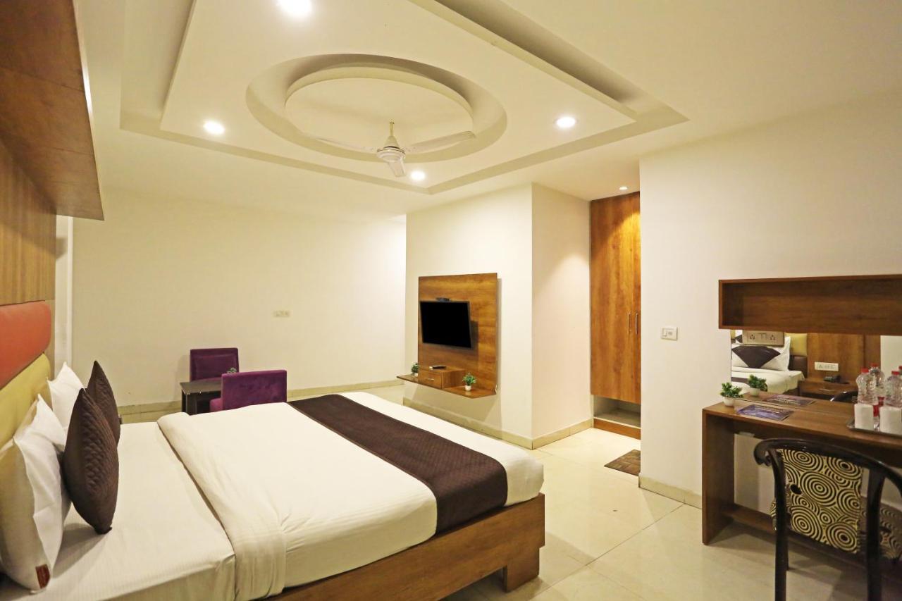 ניו דלהי Hotel Sm Suits Near Delhi Airport-Unit By Grand Urban Luxury מראה חיצוני תמונה