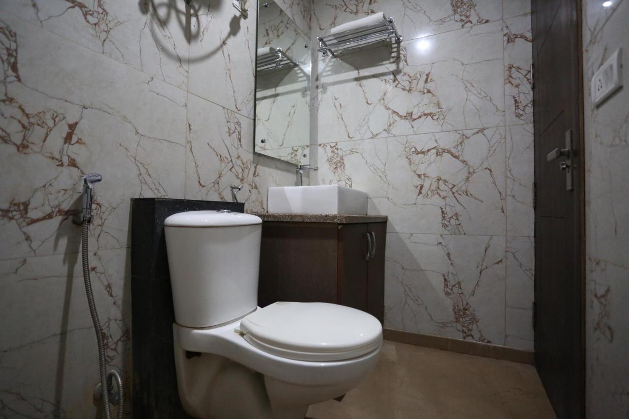 ניו דלהי Hotel Sm Suits Near Delhi Airport-Unit By Grand Urban Luxury מראה חיצוני תמונה