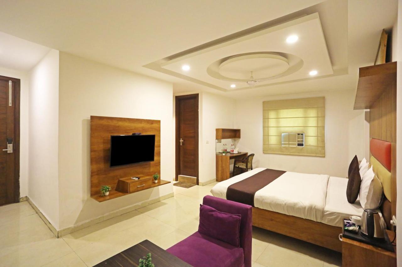 ניו דלהי Hotel Sm Suits Near Delhi Airport-Unit By Grand Urban Luxury מראה חיצוני תמונה